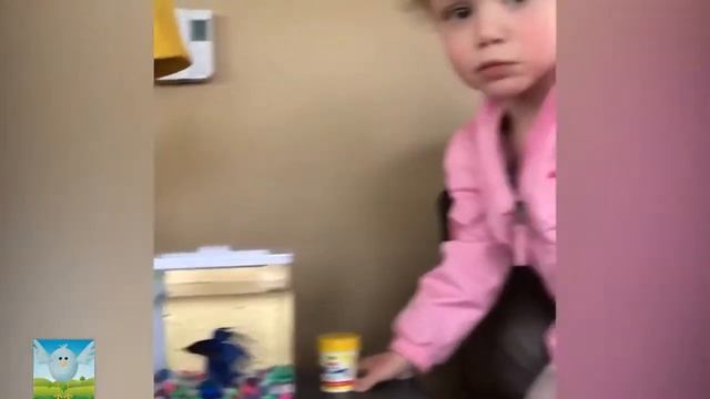 Маленький мальчик испугался Сома | Смешные видео,приколы до слёз! смотреть онлайн