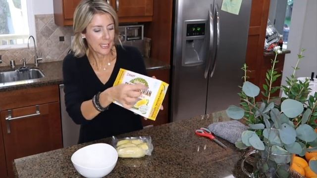 WHAT I ATE TODAY WITH RECIPES / FULLY RAW GOODNESS! смотреть онлайн