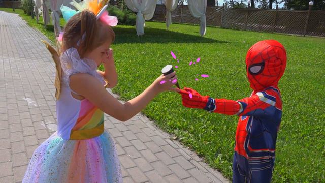 МОЙ ДРУГ В РЕАЛЬНОЙ ЖИЗНИ! ПОЯВИЛСЯ ИЗ ТЕЛЕВИЗОРА, ВИДЕО ДЛЯ ДЕТЕЙ 0+ смотреть онлайн