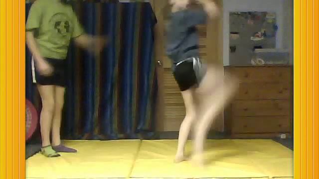Tutorial On Ninja Move (One Handed Cartwheel)... смотреть онлайн