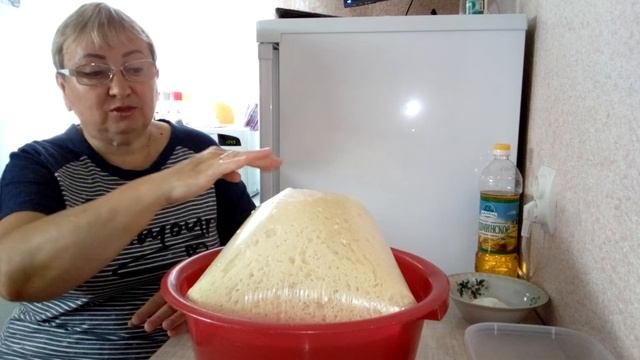 Как приготовить вкусное,дрожжевое тесто,для пирожков. смотреть онлайн