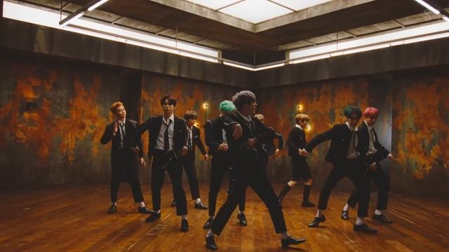 NCT U 엔시티 유 'Universe (Let's Play Ball)' MV смотреть онлайн