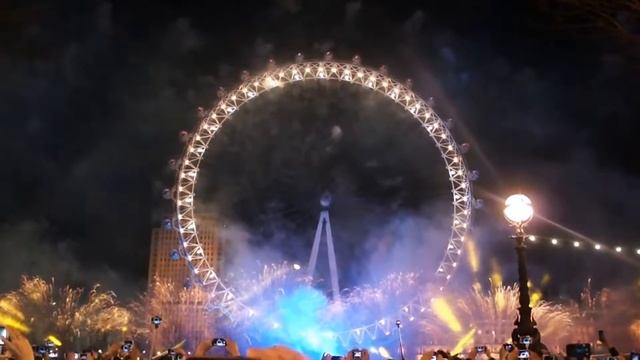 Fire works at Eye London Travelgnu tg10 смотреть онлайн