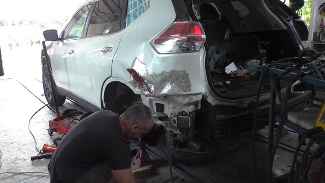 Nissan Rogue (Ниссан Роуг смотреть онлайн