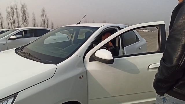 POYGA QAYSI BIRI TEZ TIKO HAMMANI OLDI BLOGERLAR ORTASIDA POYGA ПОЙГА КАЙСИ БИРИ ТЕЗ ТИКО ОЛДИ смотреть онлайн