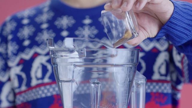 Holiday Eggnog in the Aer™ Disc Container смотреть онлайн