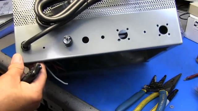 #243 AM Transmitter - Power Supply Build смотреть онлайн