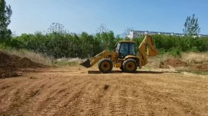 Китайский экскаватор погрузчик Шамон 388H