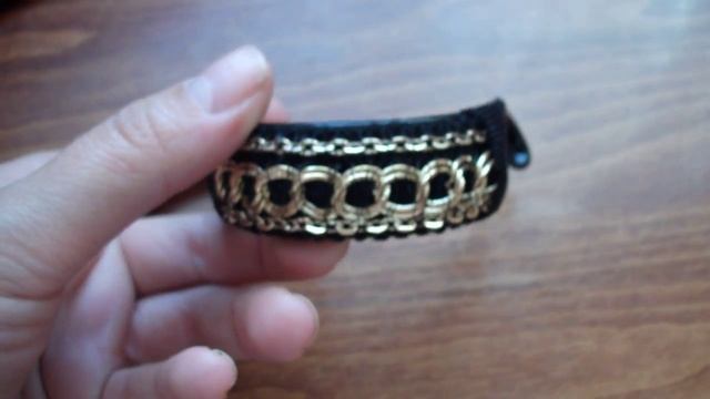 Заколка из BuyInCoins смотреть онлайн