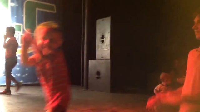 Танцы до упаду) смотреть онлайн