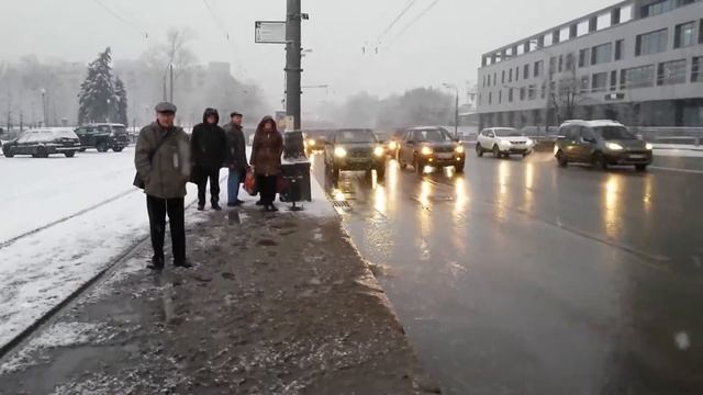 10.12.2014 Обочина дороги, Москва, бульвар Энтузиастов смотреть онлайн