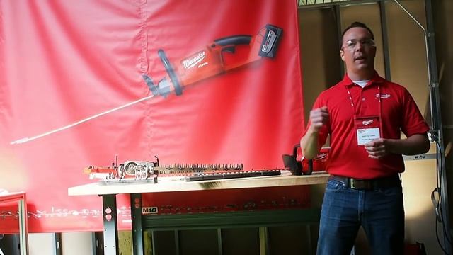 Milwaukee Tool M18 FUEL Hedge Trimmer - FIRST LOOK смотреть онлайн