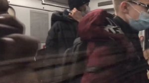Следуем без остановки станцию метро Невский проспект