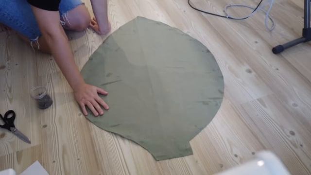 КАК СШИТЬ КОВРИК ЛИСТОК / стильный декор / DIY / как сшить лежанку для собак смотреть онлайн