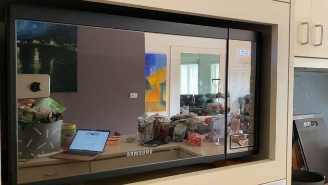 Concierge Member Eve Reviews the Samsung 32L 1000W Microwave | The Good Guys смотреть онлайн