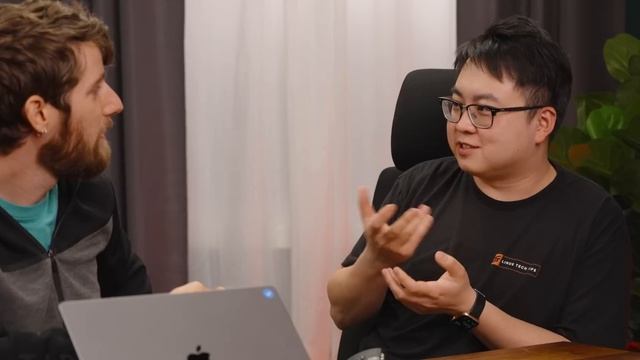Roasting Chinese Gaming Setups смотреть онлайн