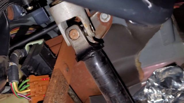 1999 Ford Expedition Brake Switch Replacement, Fuse & Circuit Explained смотреть онлайн