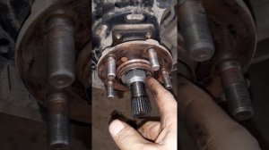 Замена переднего ступечного на Субару Форестер