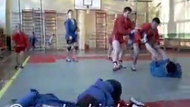 Sambo-Himki training remixed/Тренировка Самбо-Химки. Ремикс :) смотреть онлайн