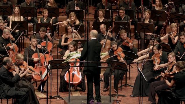 Jean Sibelius - Valse triste / Paavo Järvi / Estonian Festival Orchestra смотреть онлайн