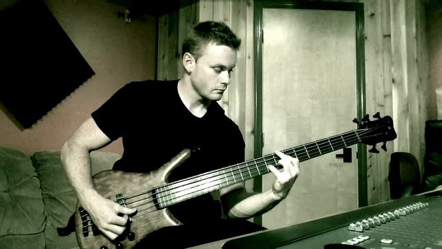 Warwick Thumb Bass + Delay (Nick Lombardi)