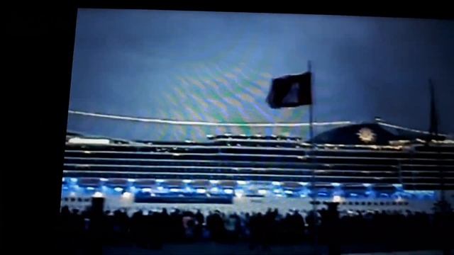 Hafengeburtstag Hamburg - Kreuzfahrtschiff singt zum Geburtstag viel Glück смотреть онлайн