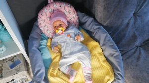 Vlog. Наш день с реборном Софией. София балуется. У нас снег. Ролевая игра с реборном.