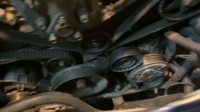 AUDI 100 2 6 Замена термостата. смотреть онлайн