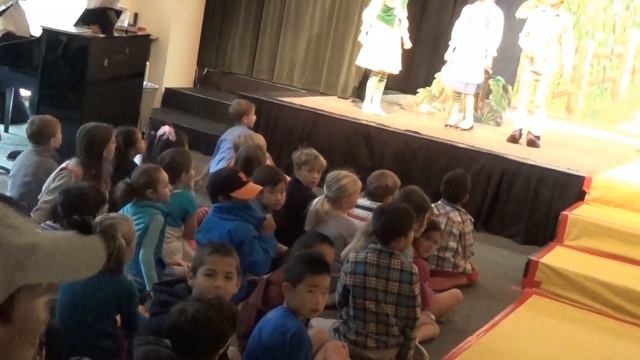 США 2782: Волшебник Изумрудного Города, 2й класс, на испанском - 1