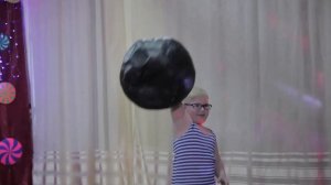 Цирковой номер «Силачи»