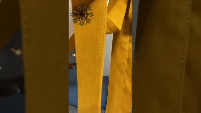 777180 12 яркая горчичная шторка, занавеска до подоконника смотреть онлайн