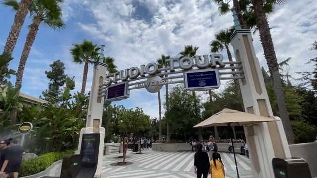 [2021] Universal Studios Hollywood Complete Walking Tour!