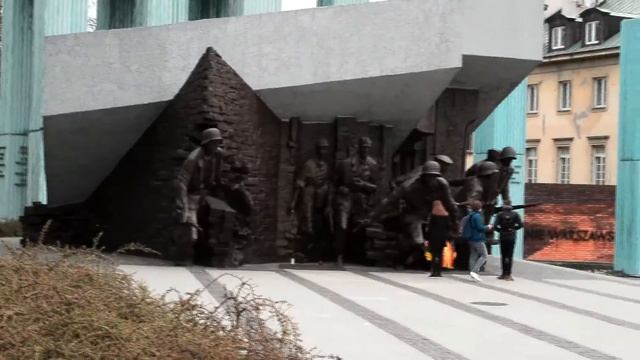 Верховный суд Польши в Варшава и тайная достопримечательность смотреть онлайн