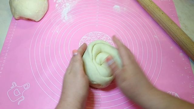 Самый ПРОСТОЙ и вкусный МОЛОЧНЫЙ БАТОН/ Печем ДОМАШНИЙ хлеб на КАРАНТИНЕ смотреть онлайн