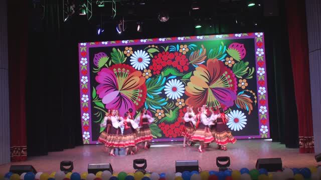 танец "Колесо" смотреть онлайн