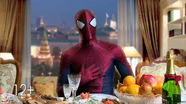 ЧЕЛОВЕК-ПАУК ПОЗДРАВЛЯЕТ С НОВЫМ ГОДОМ | SPIDER-MAN WISHES MERRY CHRISTMAS смотреть онлайн