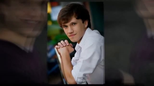 Brendan C - Senior Portraits смотреть онлайн