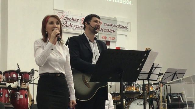 Иисус распятый был Александр и Елена Рыбинские смотреть онлайн