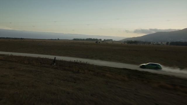 Porsche Taycan Cross Turismo x kitesurfing смотреть онлайн