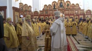Патриарх освятил верхний храм Троице-Владимирского собора г. Новосибирска