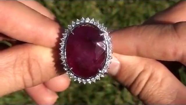 Vintage 1950' s Estate 51.11 ct GIA Unheated Burma Ruby & Diamond Ring being sold on eBay смотреть онлайн