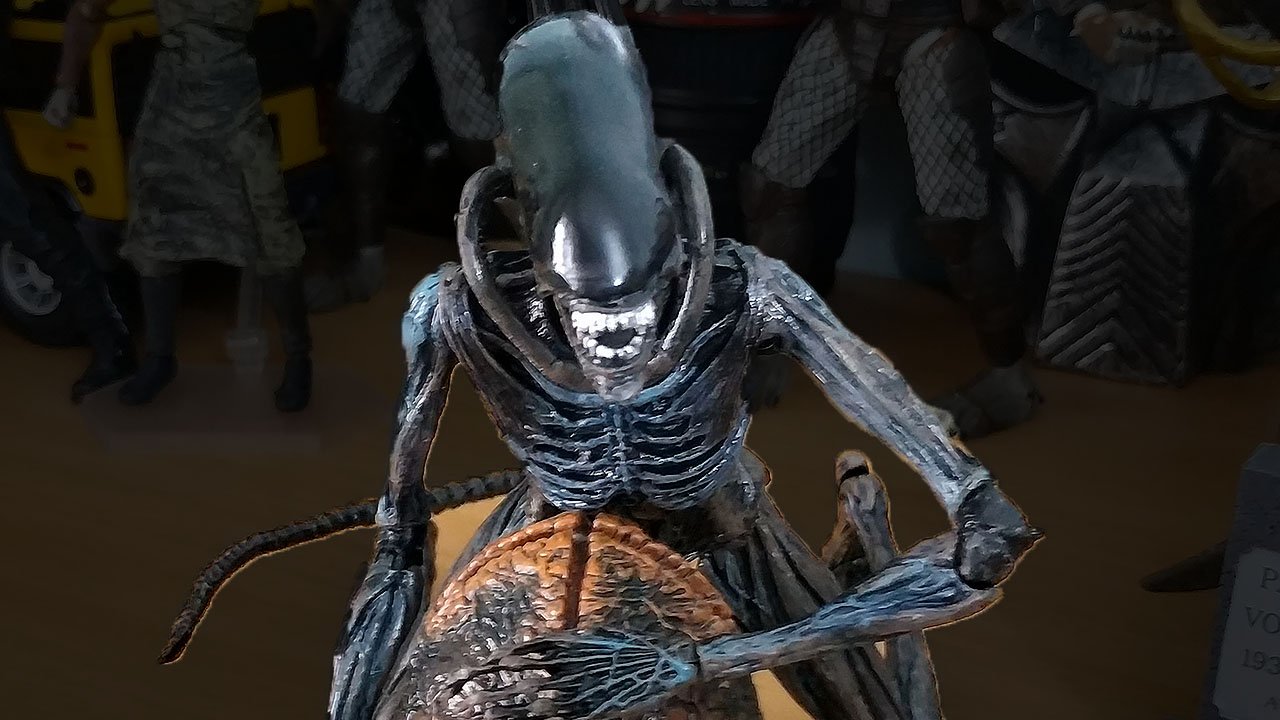 Необычная фигурка Чужого из фильма и лудший обзор смотреть онлайн