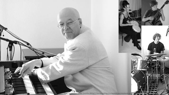 Monkish Craze, composed by T.C. Pfeiler, Hammond B3, Copyright Society: AKM Austria смотреть онлайн