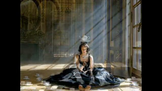 "Утренний кофе музыка Everything You Wanted Dan Lebowitz автор клипа Зоя Боур-Москаленко" смотреть онлайн