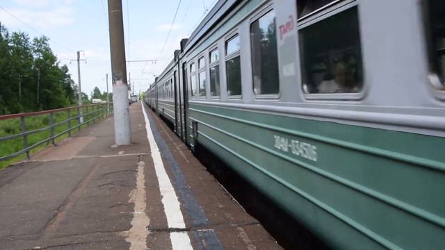 Электропоезд ЭД4М-0345 платформа Зосимова Пустынь 2.06.2016 смотреть онлайн