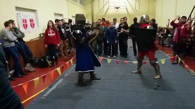 2 бой Капитана Алатристе на турнире "Доблесть и Честь" смотреть онлайн