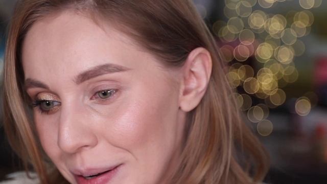 Tom Ford Eye Color Quad Suspicion |  Сравнение с Star Aura Charlotte Tilbury