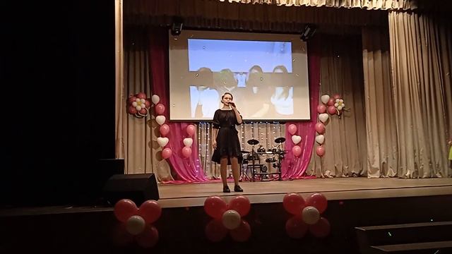 Песня маме на 8 марта смотреть онлайн