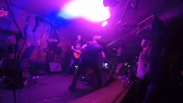 AC/DC 26.01.2019 DC Train Docker pub смотреть онлайн