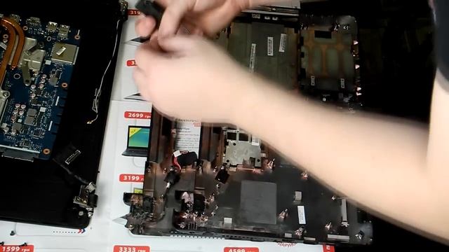 Разборка чистка и замена корпуса ноутбука Asus K53T смотреть онлайн